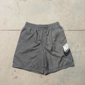Nike Kids Sportswear Woven Shorts GRAY Size XL POCKETS MESH LINED